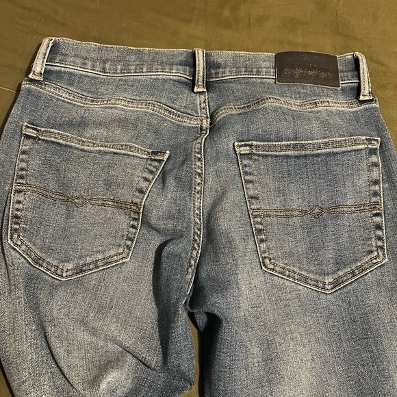 Lucky Brand Jeans - Picture 2 of 5